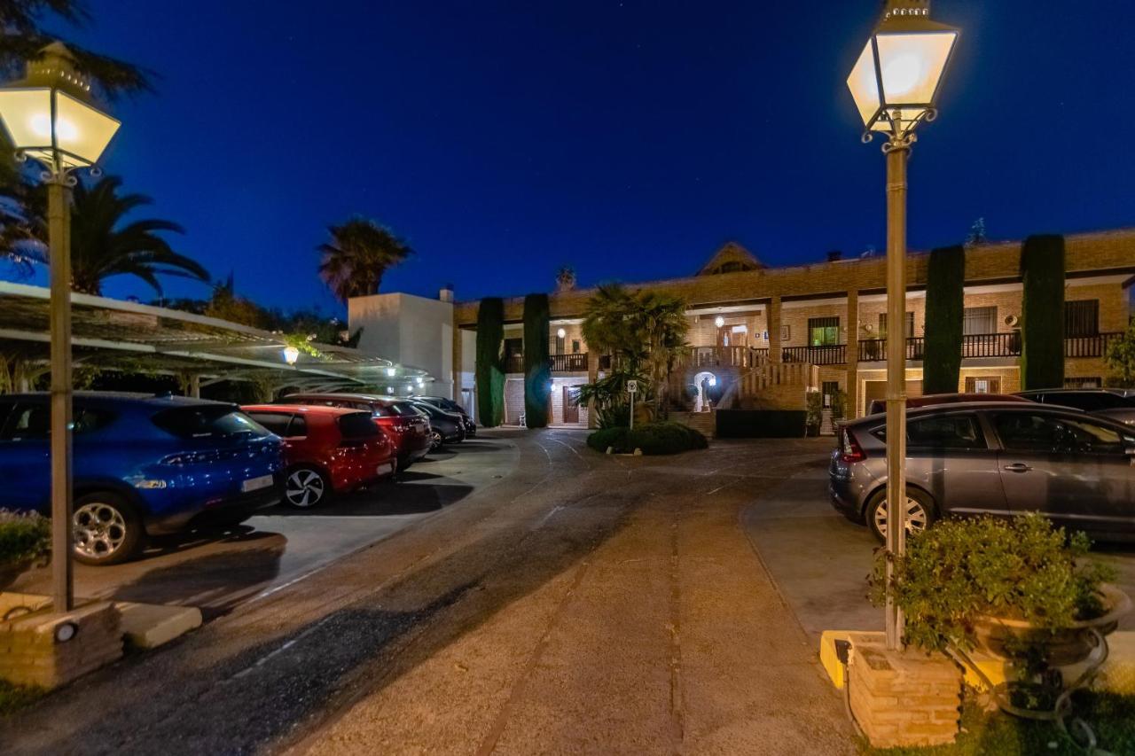 Hotel Riad Arruzafa Cordoba Exterior photo